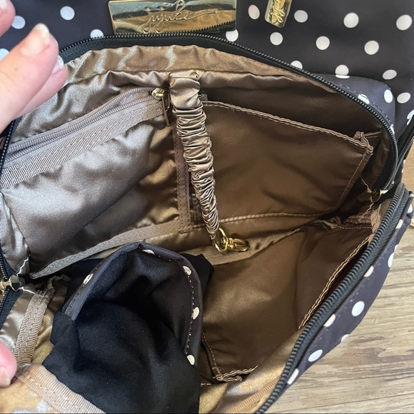 Jujube bff convertible diaper bag